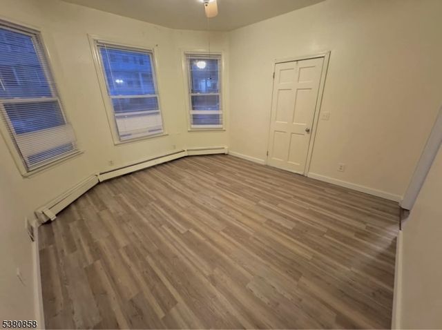 206 N 6Th St, Prospect Park Boro, NJ 07508