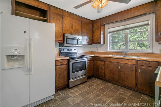 317 Longview Drive, Fayetteville, NC 28311