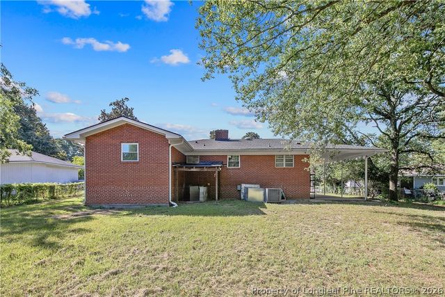 317 Longview Drive, Fayetteville, NC 28311