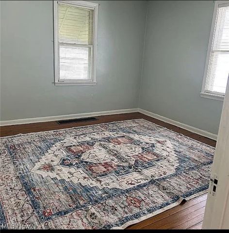 434 N Bon Air Avenue, Youngstown, OH 44509