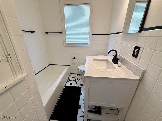 434 N Bon Air Avenue, Youngstown, OH 44509