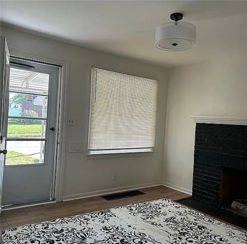 434 N Bon Air Avenue, Youngstown, OH 44509