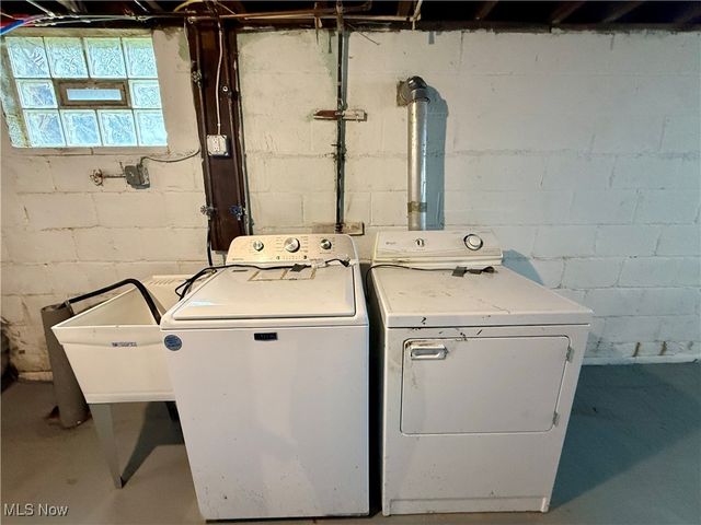 434 N Bon Air Avenue, Youngstown, OH 44509