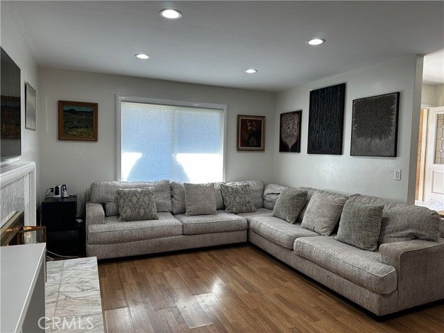 4549 Birchwood, Seal Beach, CA 90740