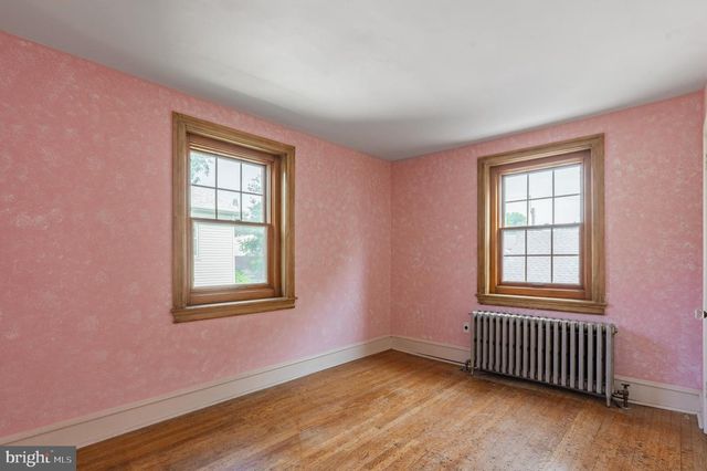 2105 SUSQUEHANNA RD, Abington, PA 19001