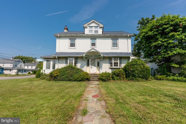 2105 SUSQUEHANNA RD, Abington, PA 19001