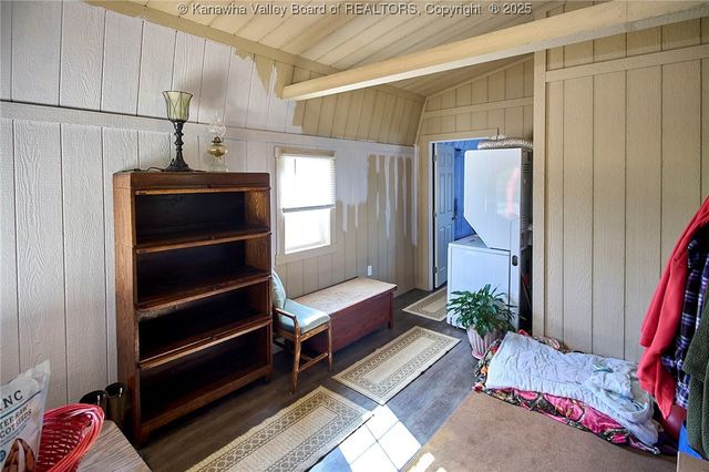 4578 Barton Chapel Road, Fraziers Bottom, WV 25082