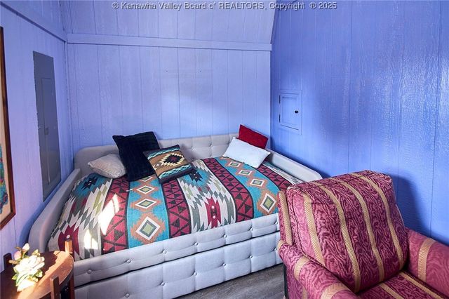 4578 Barton Chapel Road, Fraziers Bottom, WV 25082