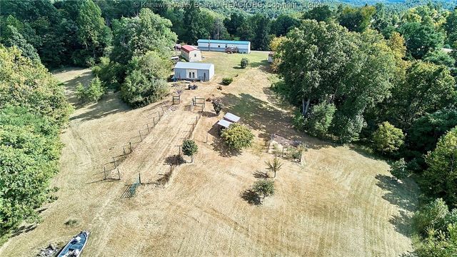 4578 Barton Chapel Road, Fraziers Bottom, WV 25082
