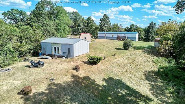 4578 Barton Chapel Road, Fraziers Bottom, WV 25082