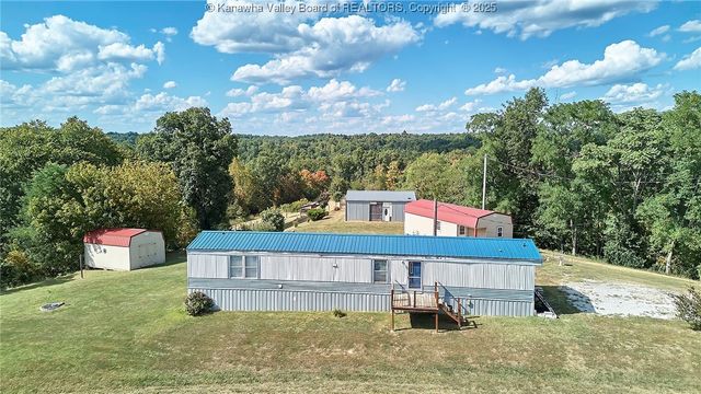 4578 Barton Chapel Road, Fraziers Bottom, WV 25082