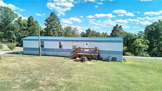 4578 Barton Chapel Road, Fraziers Bottom, WV 25082