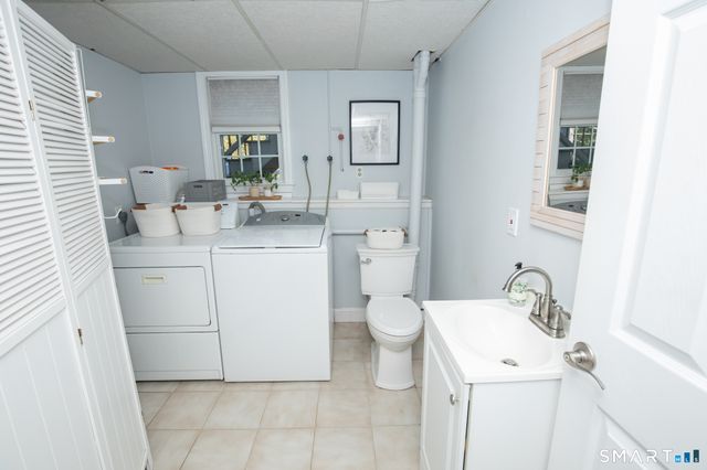 130 Meetinghouse Ridge, Meriden, CT 06450