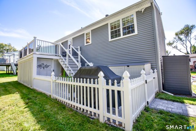 130 Meetinghouse Ridge, Meriden, CT 06450