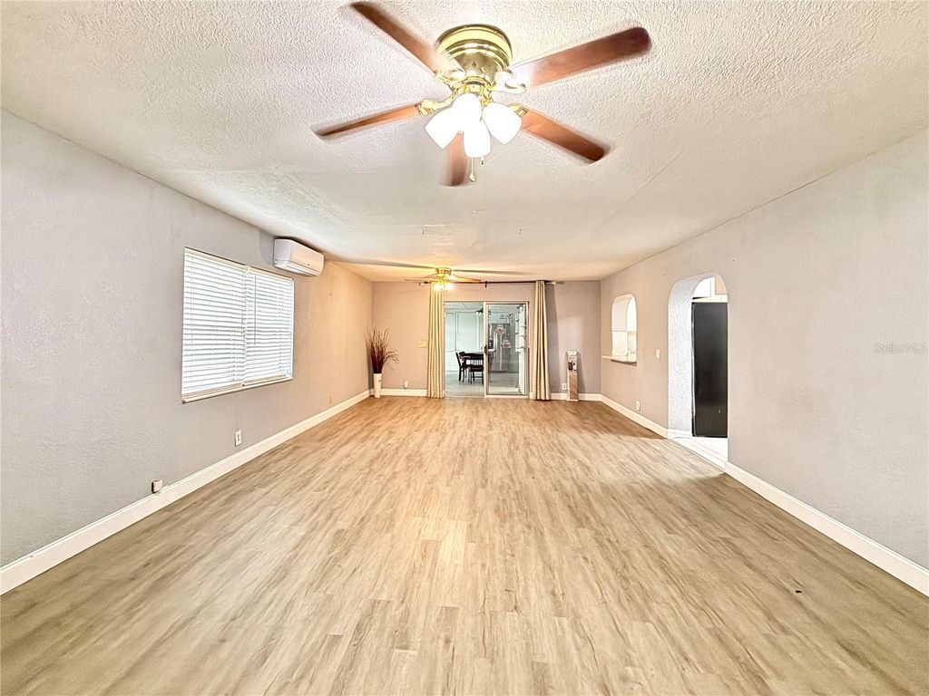 Image 22 of property listing at 5312 GODDARD AVENUE, Orlando, FL 32810