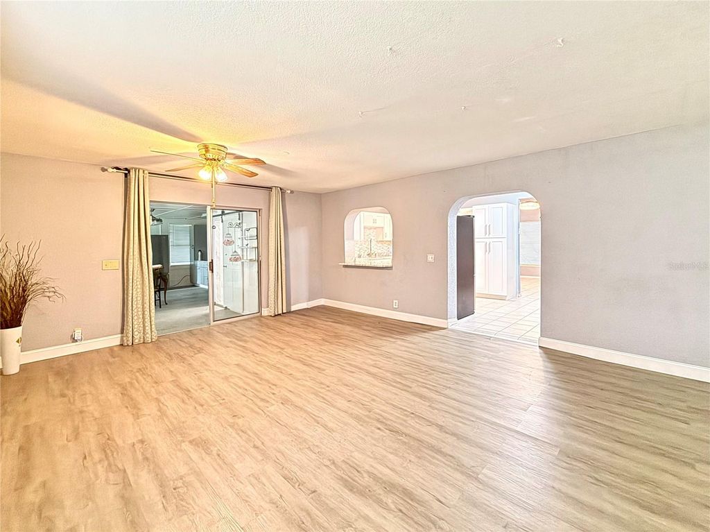 Image 24 of property listing at 5312 GODDARD AVENUE, Orlando, FL 32810