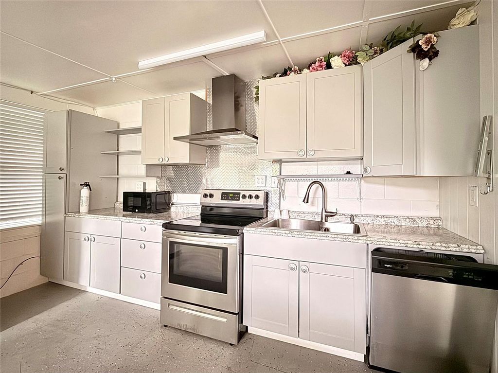 Image 27 of property listing at 5312 GODDARD AVENUE, Orlando, FL 32810