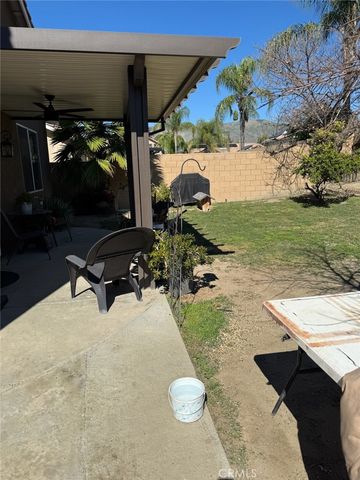 1315 exeter, San Jacinto, CA 92583