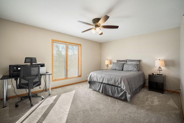 8086 S Meadowcreek COURT, Franklin, WI 53132