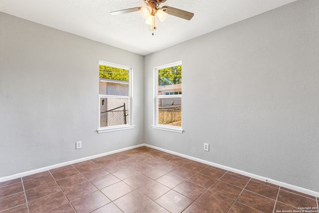 6826 Westward, San Antonio, TX 78227