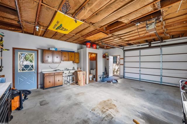 2037 W Park Drive, Algonac, MI 48001