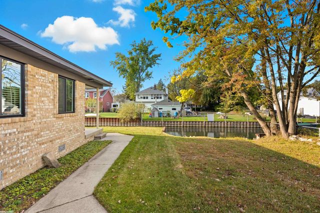 2037 W Park Drive, Algonac, MI 48001