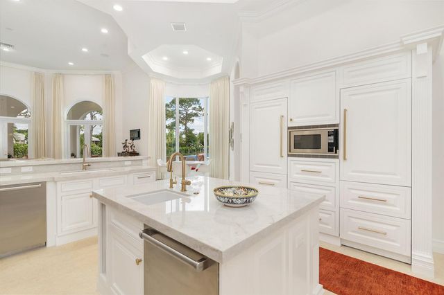 2707 Sheltingham Drive, Wellington, FL 33414
