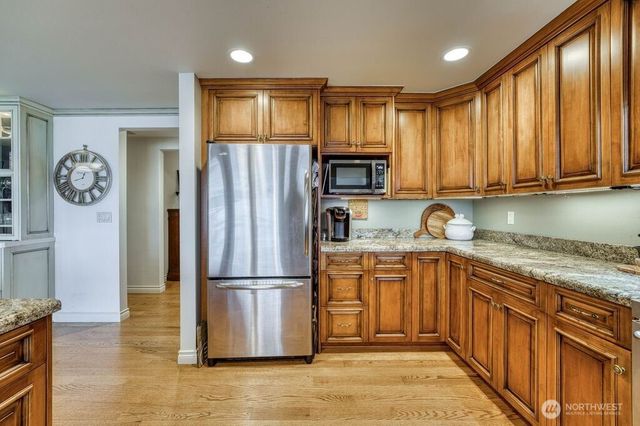 311 Farragut Avenue N, Port Orchard, WA 98366