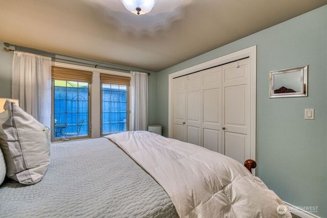 311 Farragut Avenue N, Port Orchard, WA 98366