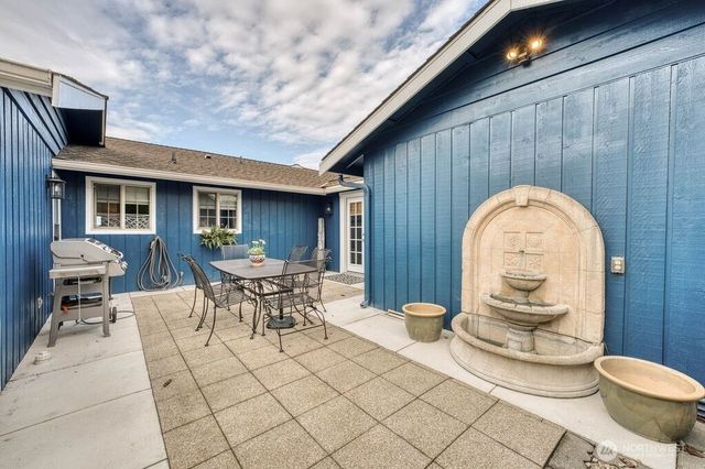 311 Farragut Avenue N, Port Orchard, WA 98366