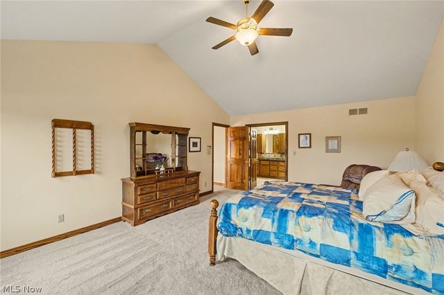 7525 Berks Way, Hudson, OH 44236