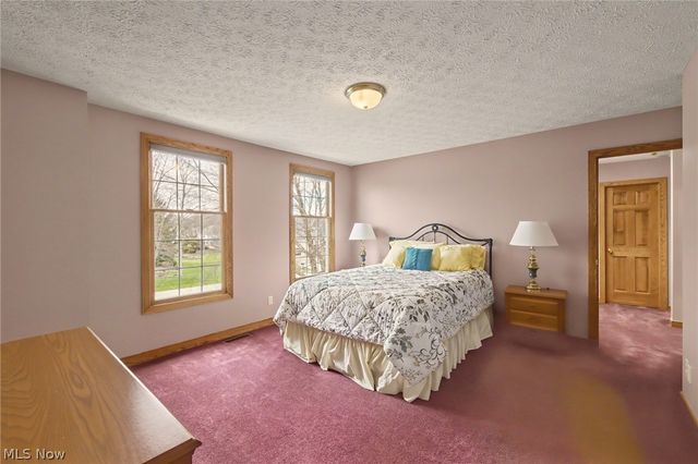 7525 Berks Way, Hudson, OH 44236