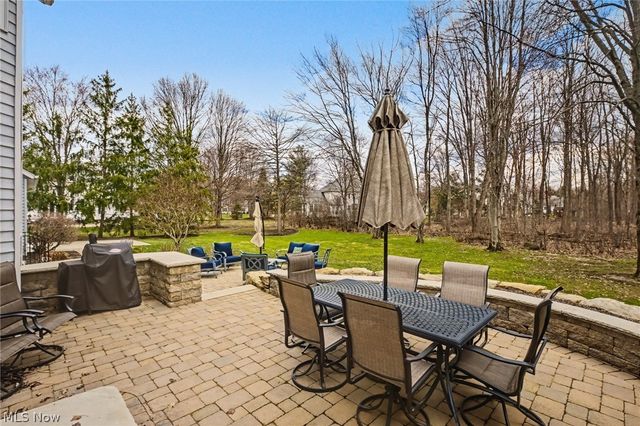 7525 Berks Way, Hudson, OH 44236