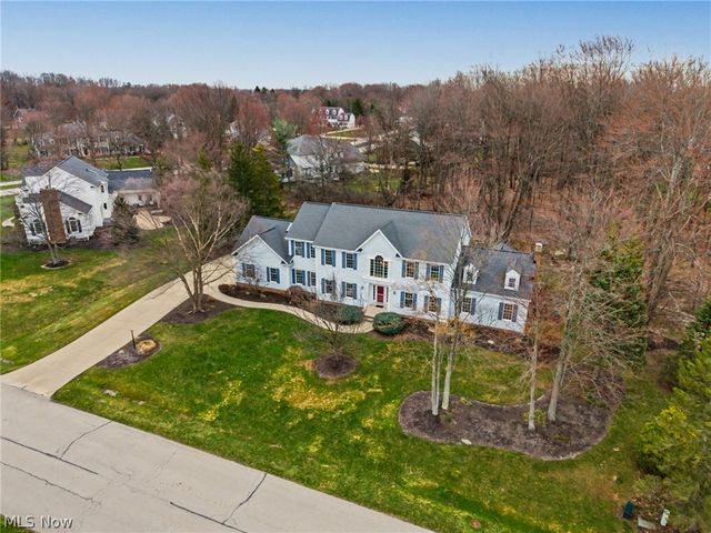 7525 Berks Way, Hudson, OH 44236