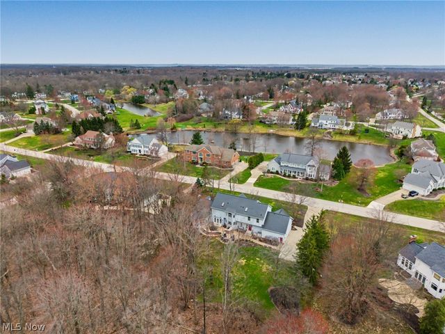 7525 Berks Way, Hudson, OH 44236