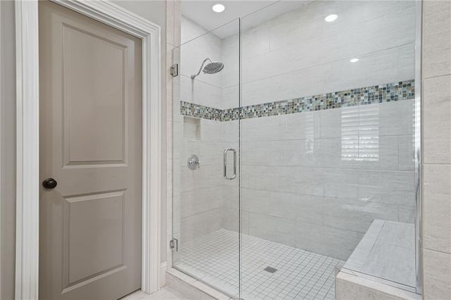 810 Camp Avenue, Roswell, GA 30075