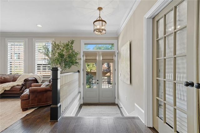 810 Camp Avenue, Roswell, GA 30075