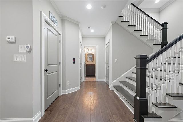 810 Camp Avenue, Roswell, GA 30075