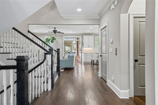 810 Camp Avenue, Roswell, GA 30075