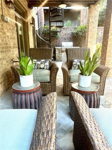 810 Camp Avenue, Roswell, GA 30075