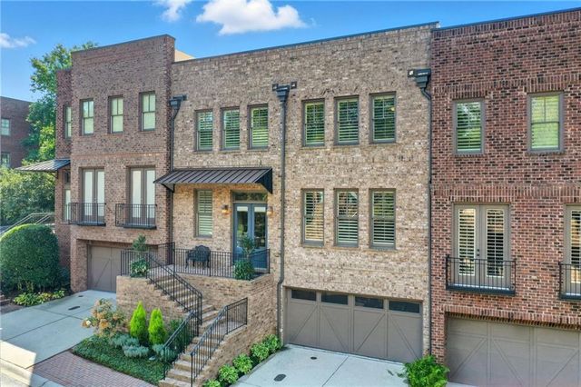 810 Camp Avenue, Roswell, GA 30075