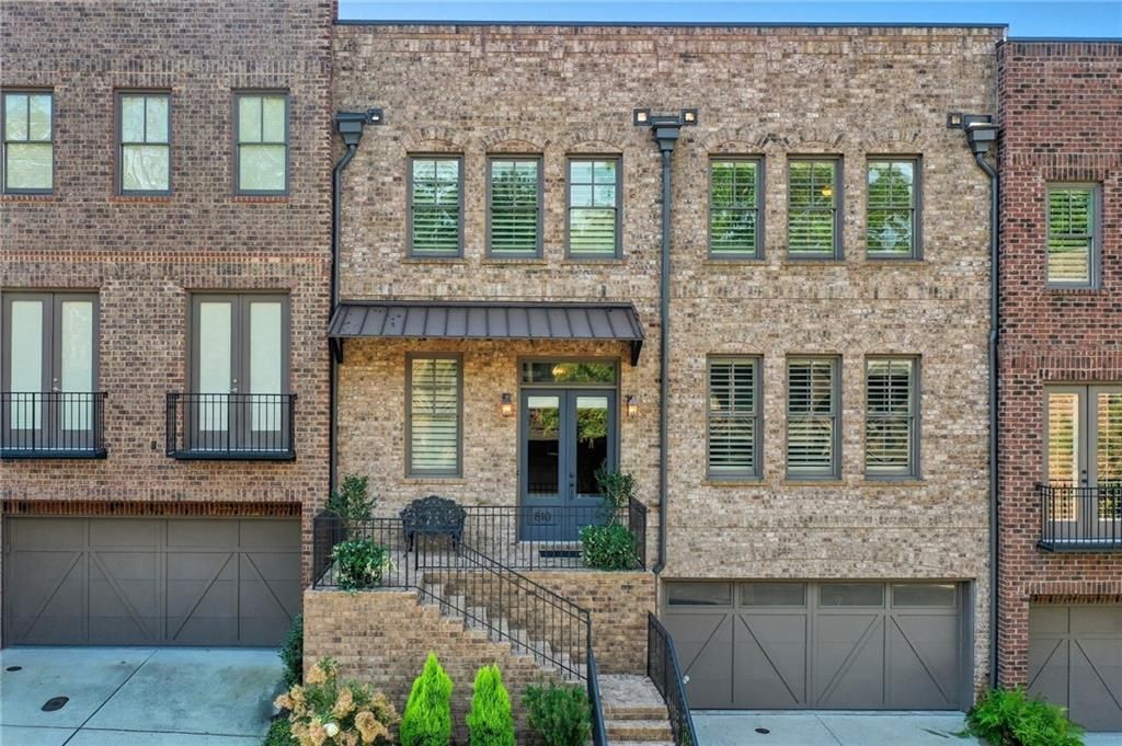 810 Camp Avenue, Roswell, GA 30075