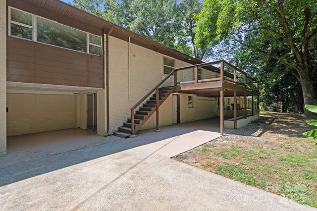 198 Mellwood Drive, Charlotte, NC 28214