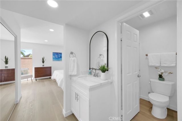 3845 Farquhar Ave 110, Los Alamitos, CA 90720