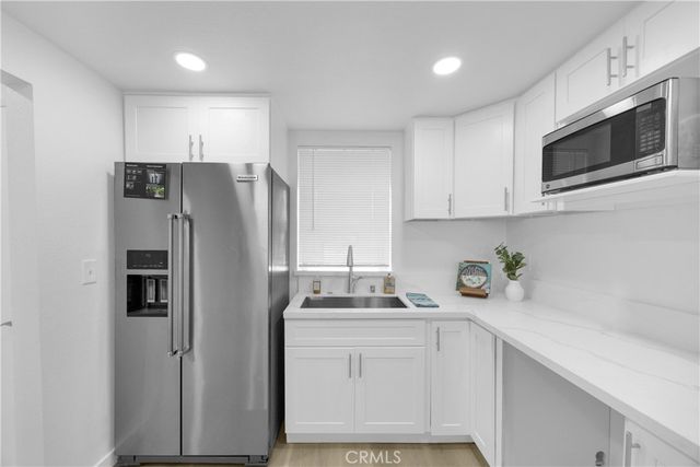 3845 Farquhar Ave 110, Los Alamitos, CA 90720