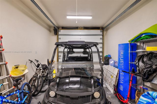 96 W Plaza Del Sol, Islamorada, FL 33036