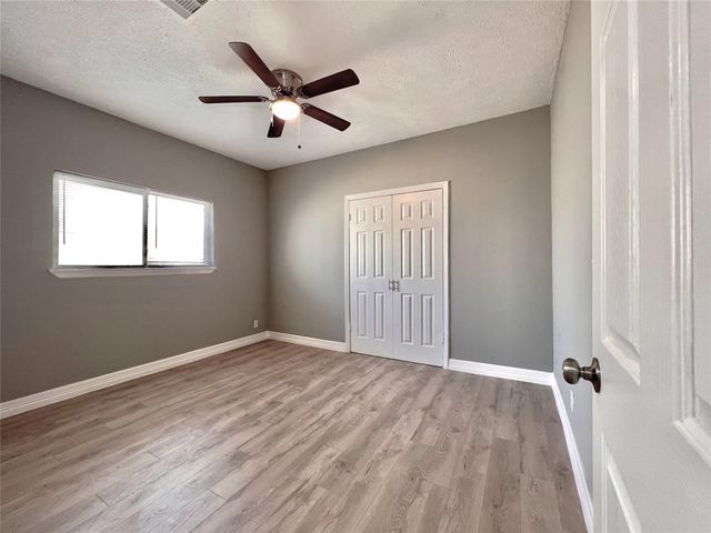 4106 Robertson Street, Houston, TX 77009