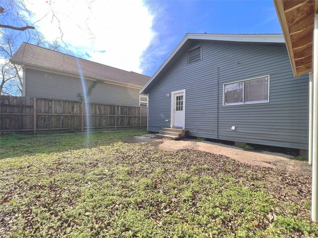 4106 Robertson Street, Houston, TX 77009