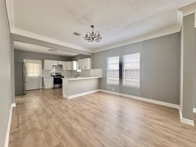 4106 Robertson Street, Houston, TX 77009