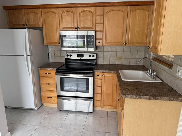 3216 NE 13TH Street 11, Pompano Beach, FL 33062